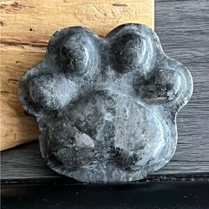(2) Moss Agate Paw Prints Crystal Carving Healing /  Emotional Balance Cat Dog